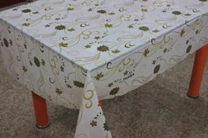 廠家直銷PVC印花水晶臺布 品質家居日用百貨優(yōu)選